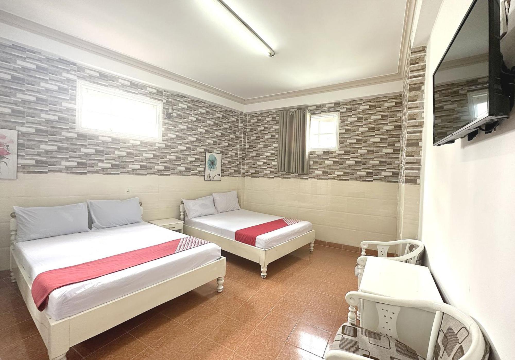 Oyo 1196 Le Vu Hotel 大叻 外观 照片