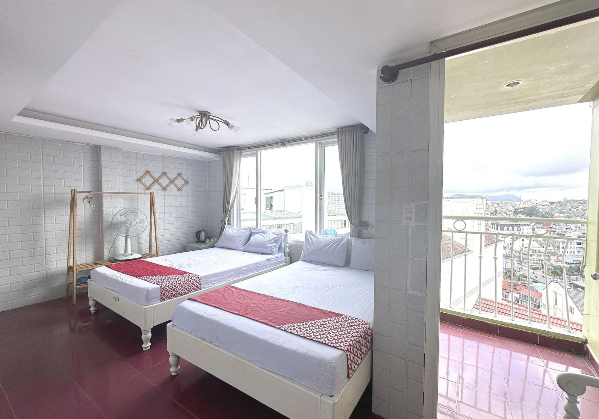 Oyo 1196 Le Vu Hotel 大叻 外观 照片