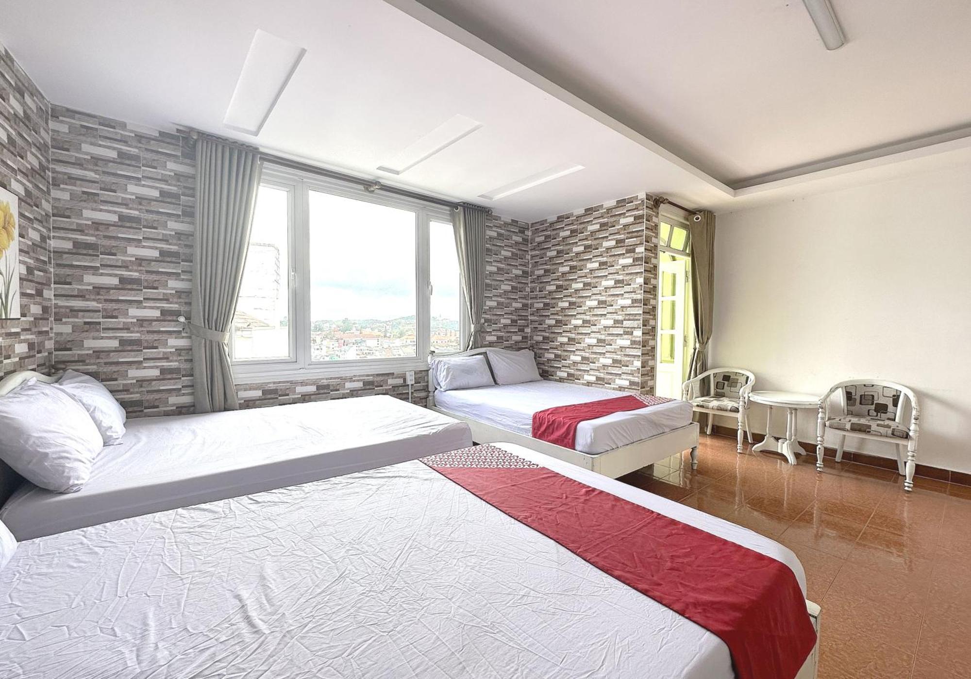 Oyo 1196 Le Vu Hotel 大叻 外观 照片