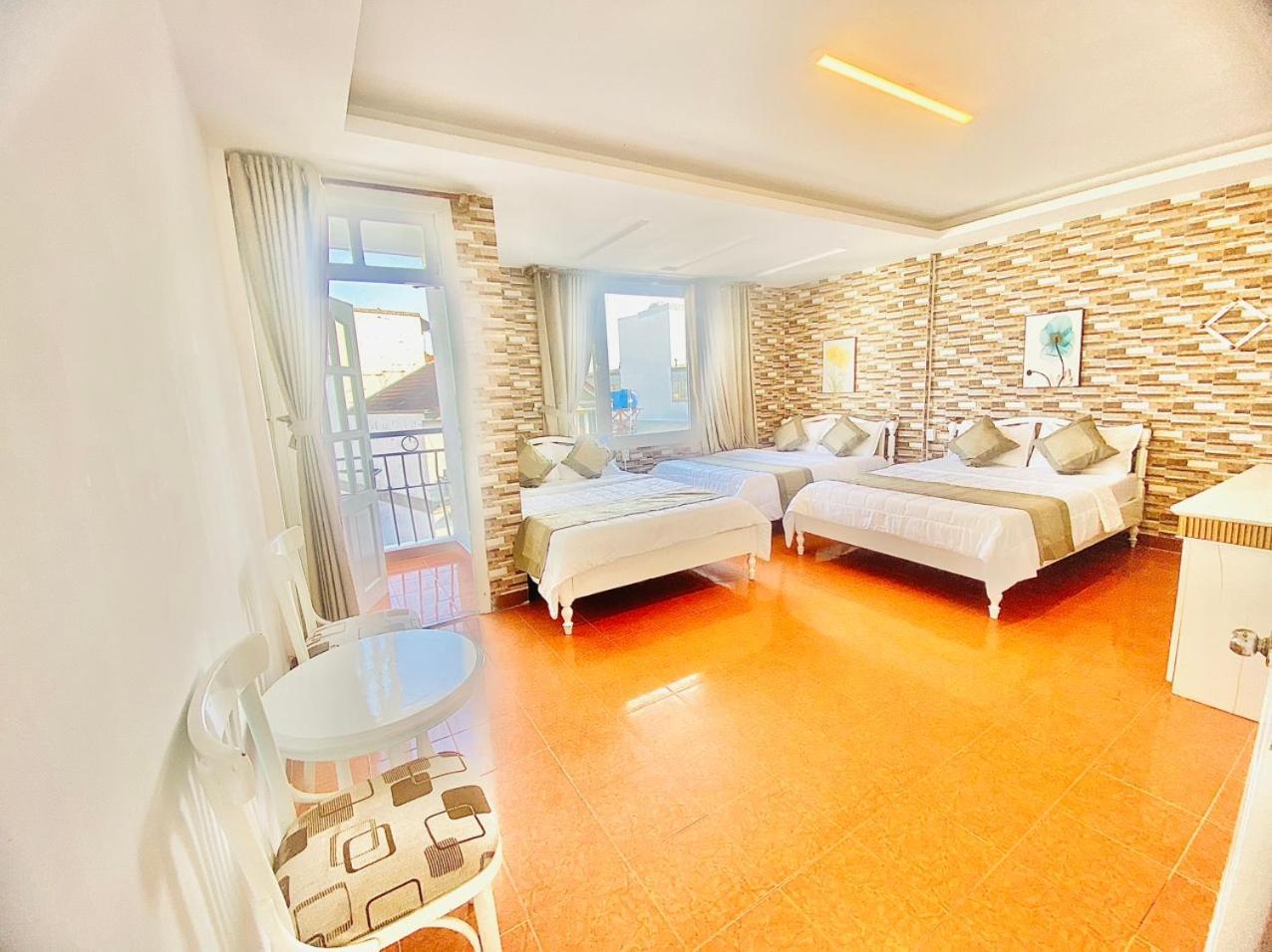 Oyo 1196 Le Vu Hotel 大叻 外观 照片