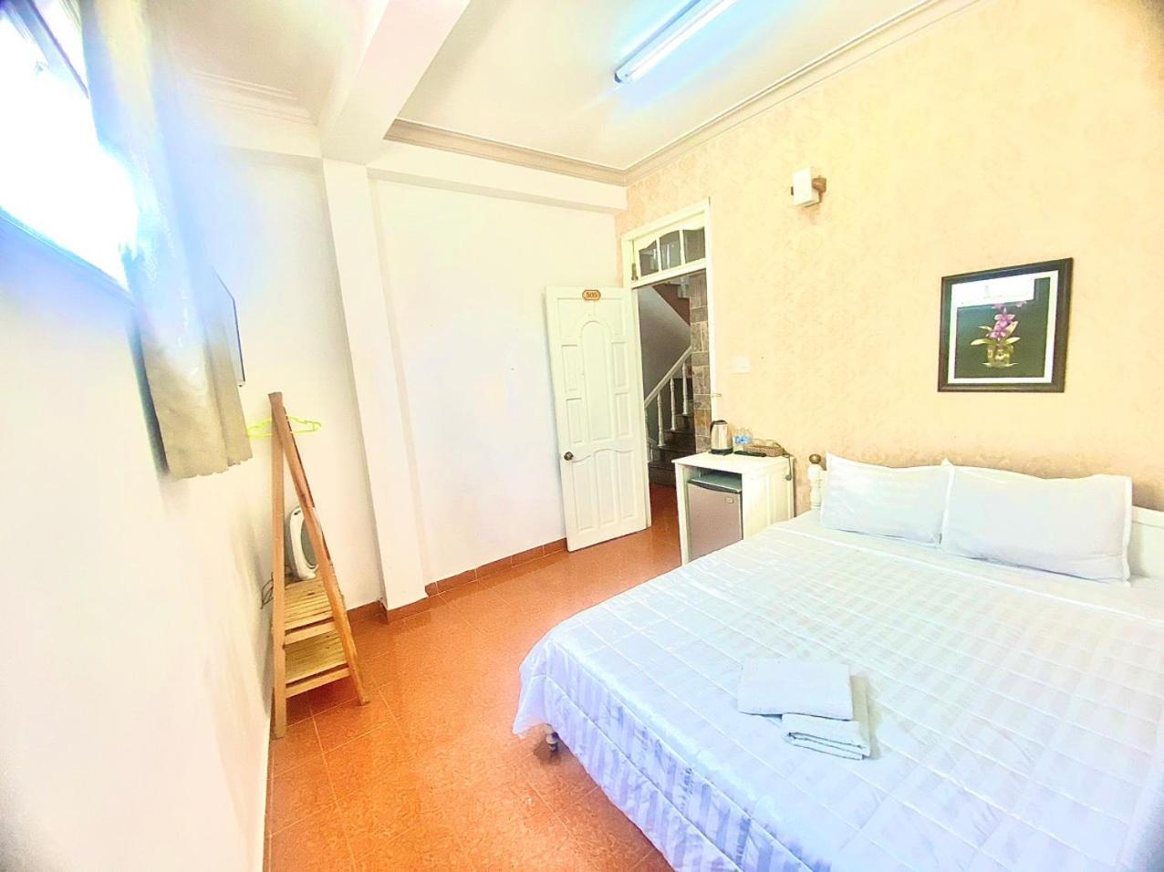 Oyo 1196 Le Vu Hotel 大叻 外观 照片